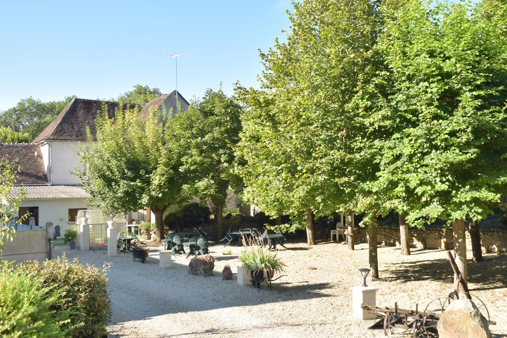 Auberge Le Rabelais Malay-le-Petit Екстер'єр фото