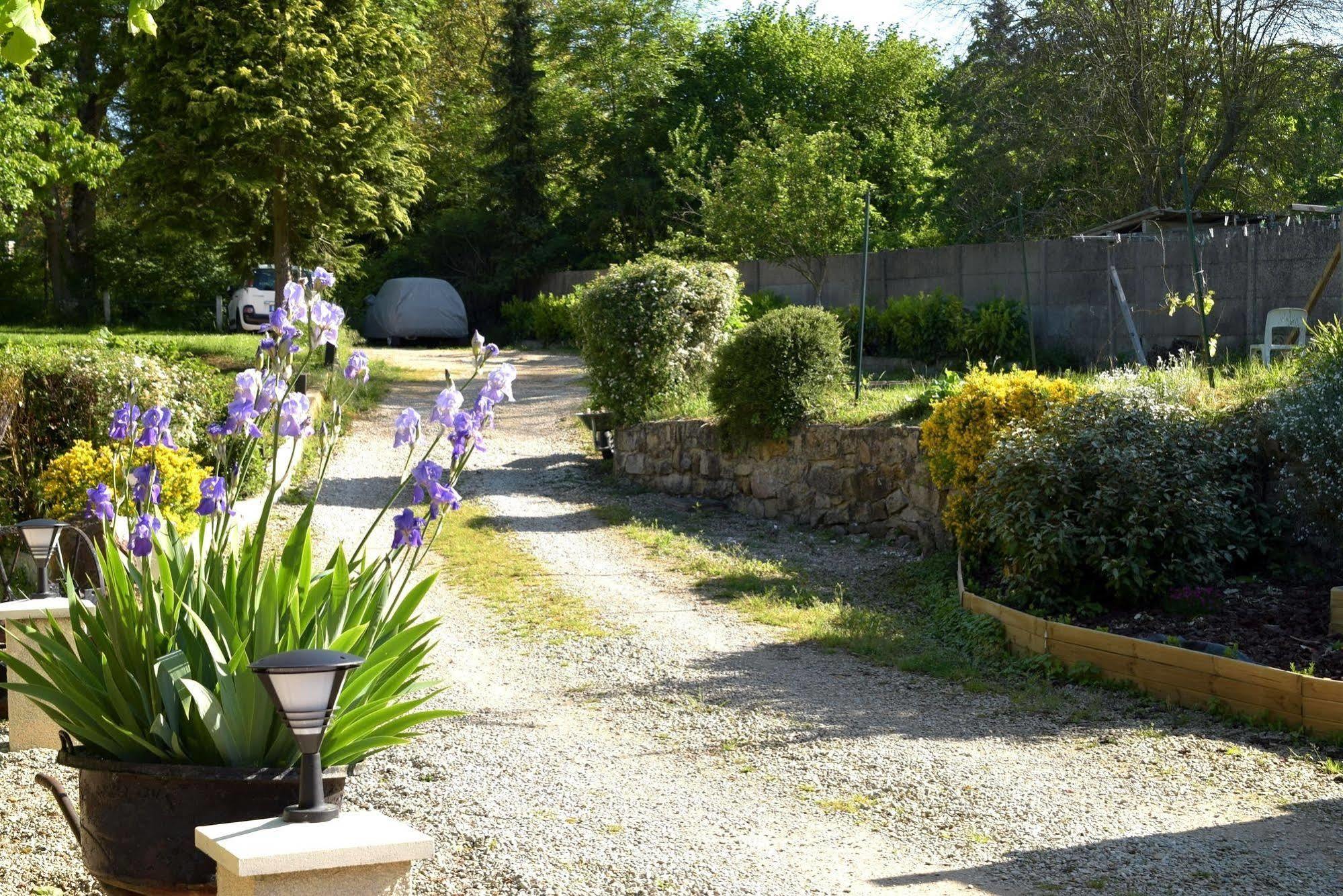 Auberge Le Rabelais Malay-le-Petit Екстер'єр фото