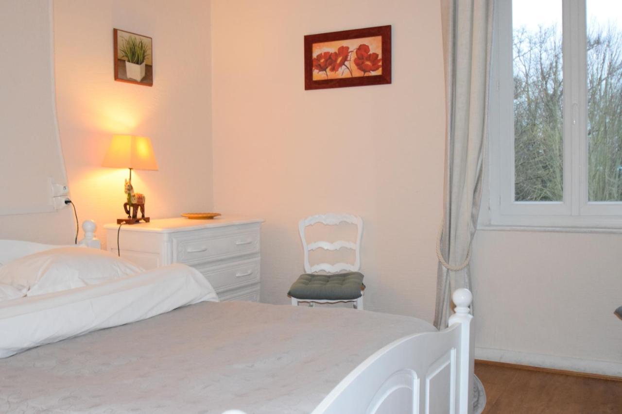 Auberge Le Rabelais Malay-le-Petit Екстер'єр фото
