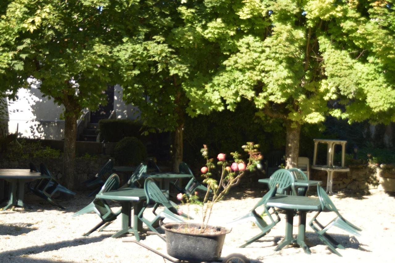 Auberge Le Rabelais Malay-le-Petit Екстер'єр фото