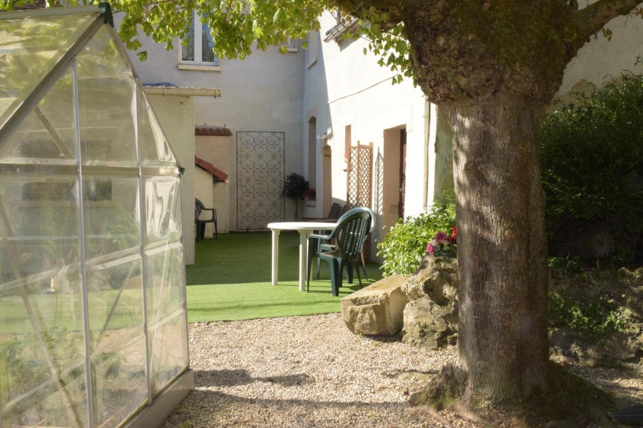 Auberge Le Rabelais Malay-le-Petit Екстер'єр фото